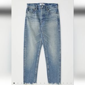 NWT. Moussy Vintage Banksville Tapered Jeans. Size 29